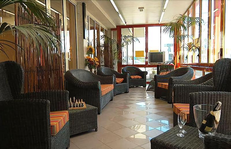 Hotel Stiefel Lignano Sabbiadoro Exterior photo